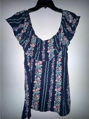 Old Navy Navy Floral Ruffle Sleeve Top